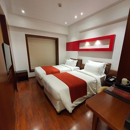 Hotel Mbc Citadel Nashik Zewnętrze zdjęcie