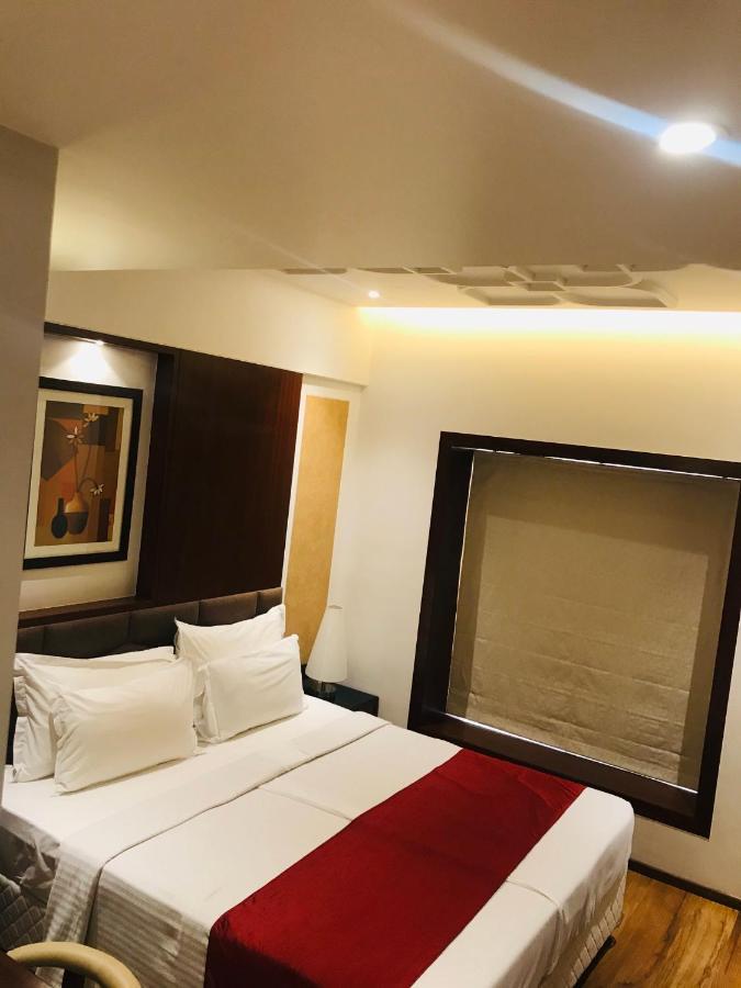 Hotel Mbc Citadel Nashik Zewnętrze zdjęcie