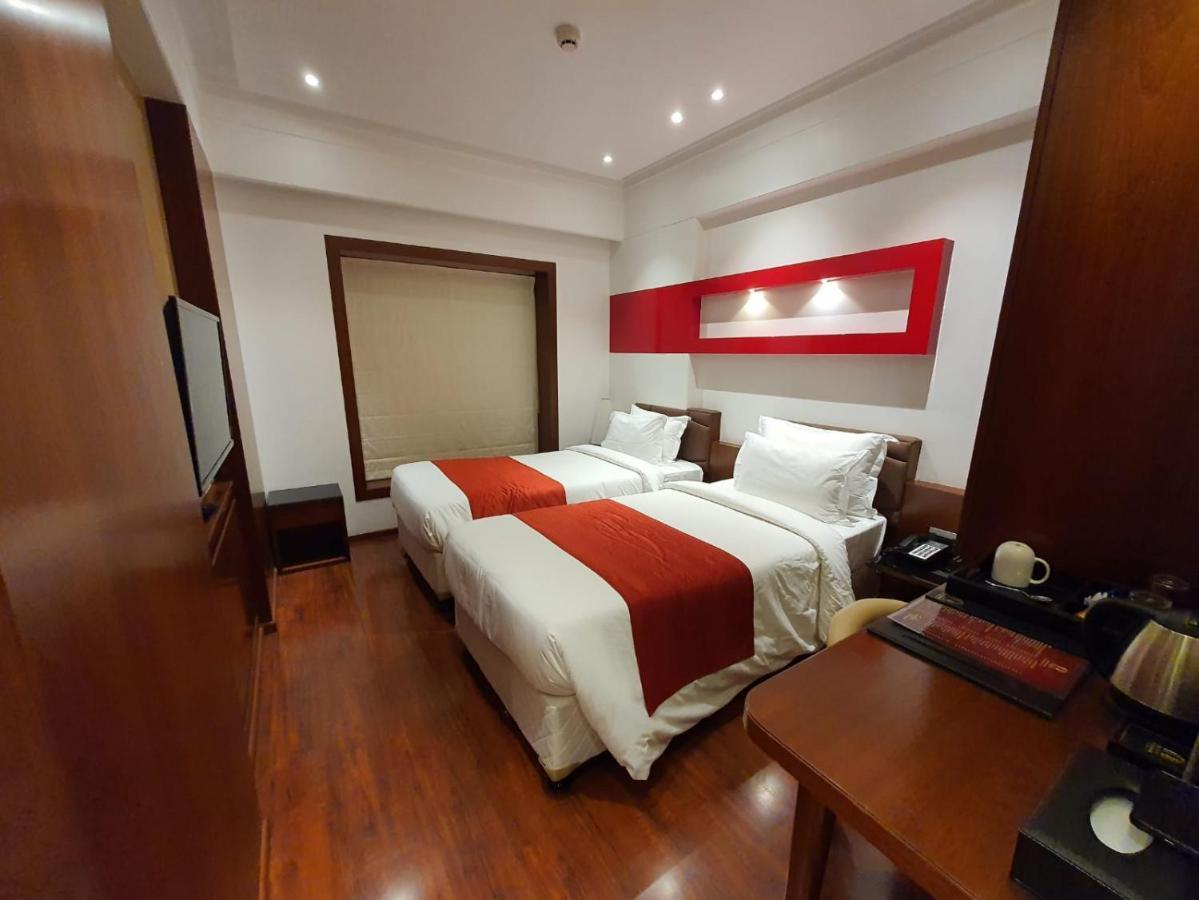 Hotel Mbc Citadel Nashik Zewnętrze zdjęcie