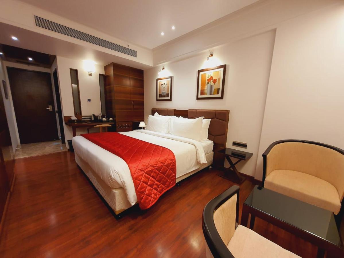 Hotel Mbc Citadel Nashik Zewnętrze zdjęcie