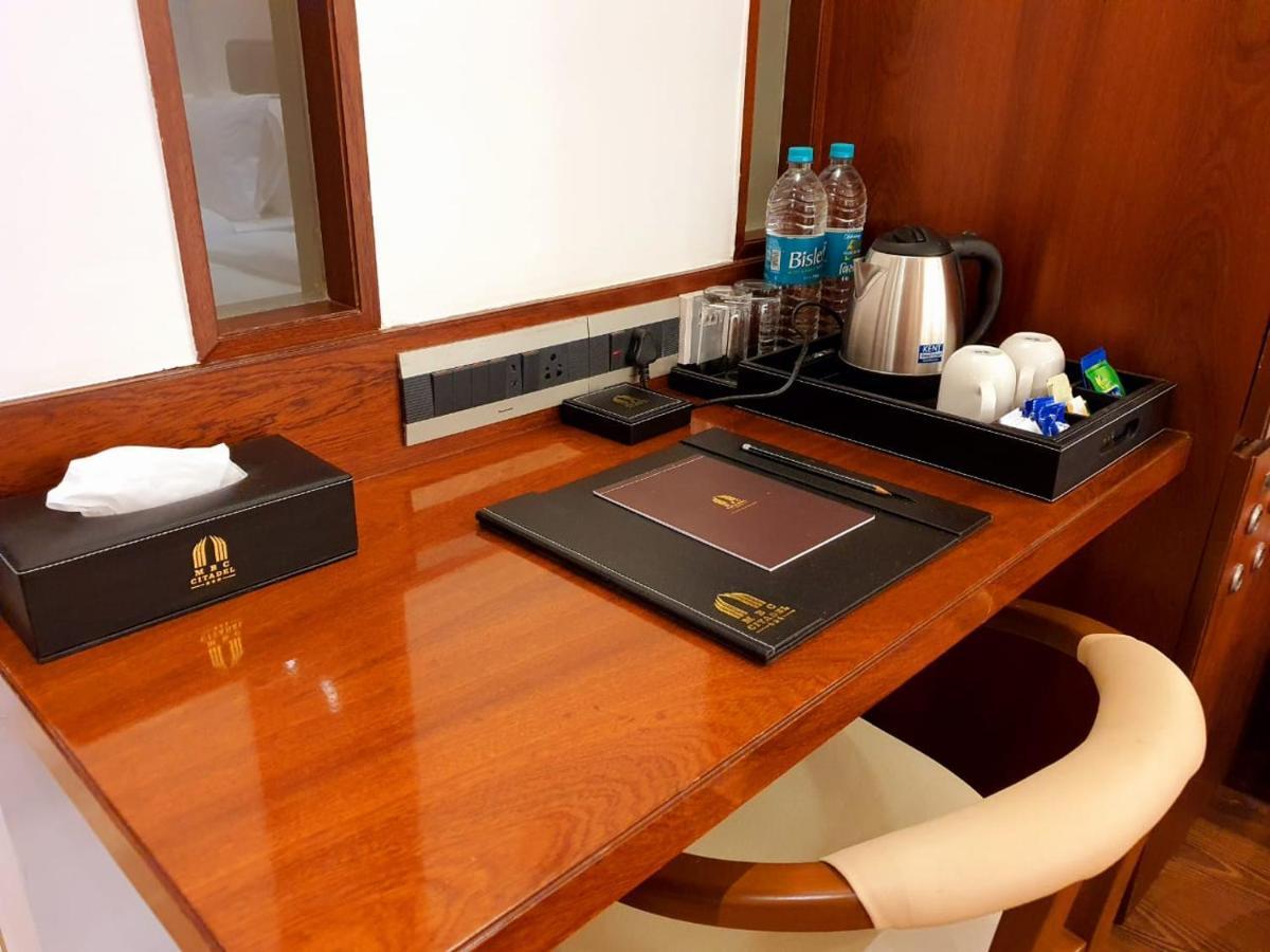 Hotel Mbc Citadel Nashik Zewnętrze zdjęcie