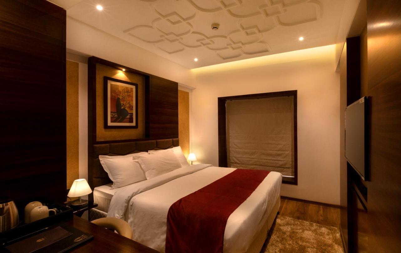 Hotel Mbc Citadel Nashik Zewnętrze zdjęcie