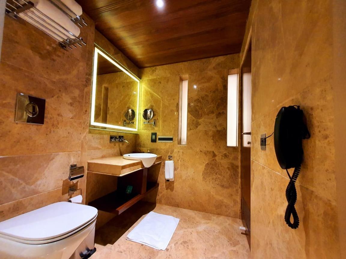 Hotel Mbc Citadel Nashik Zewnętrze zdjęcie