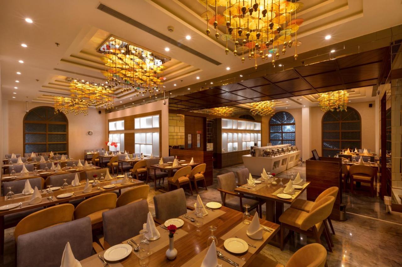 Hotel Mbc Citadel Nashik Zewnętrze zdjęcie