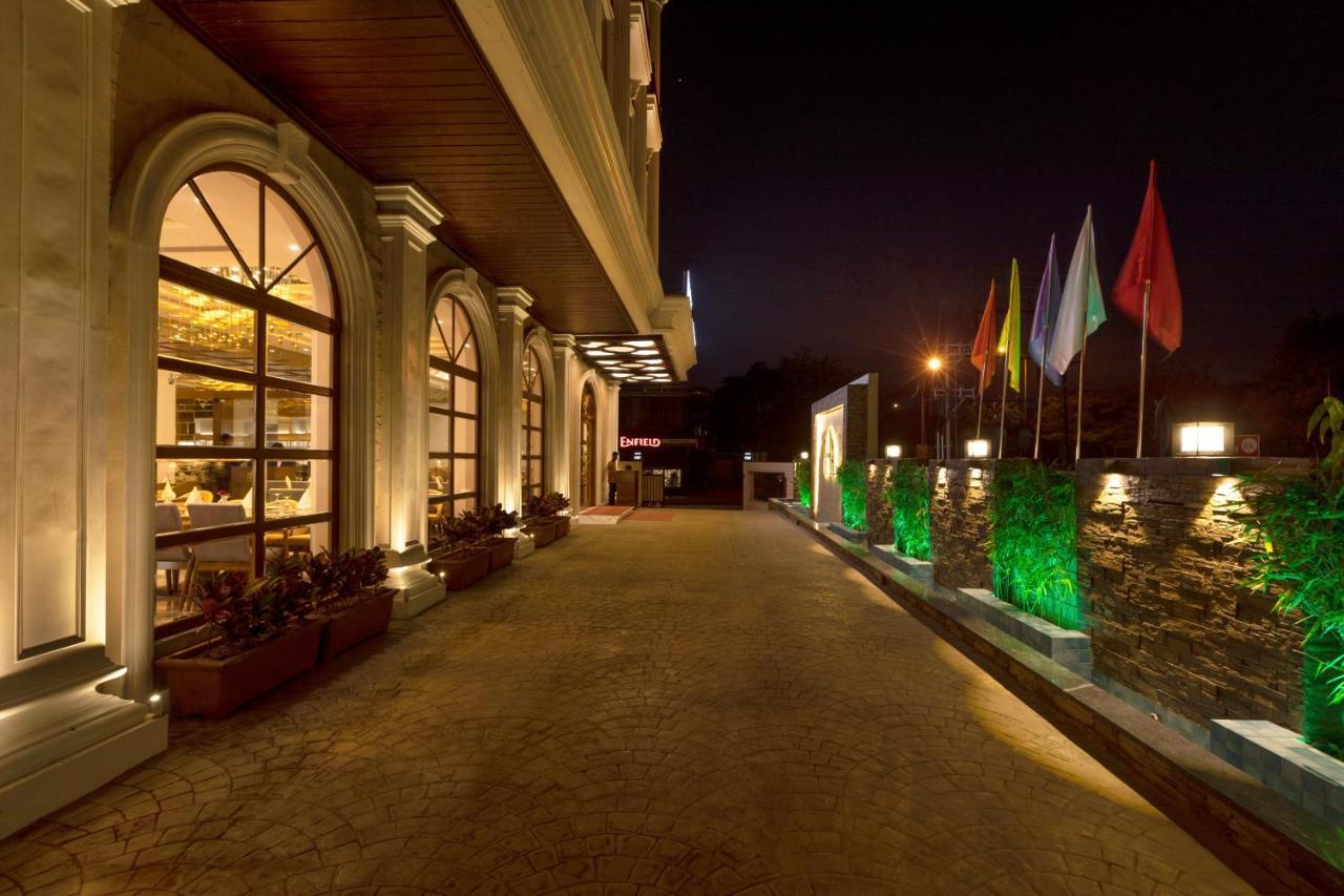 Hotel Mbc Citadel Nashik Zewnętrze zdjęcie